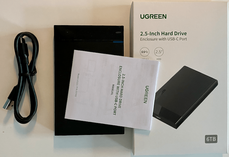 Foto #4: Lieferumfang: UGREEN Externes 2,5-Zoll-USB-Gehäuse aus ABS-Kunststoff