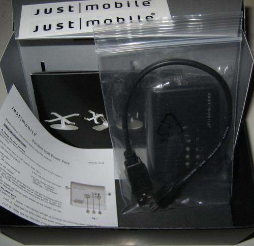 Photo: Portable USB Power-Pack just|mobile Gum Pro PP-08 carton contents