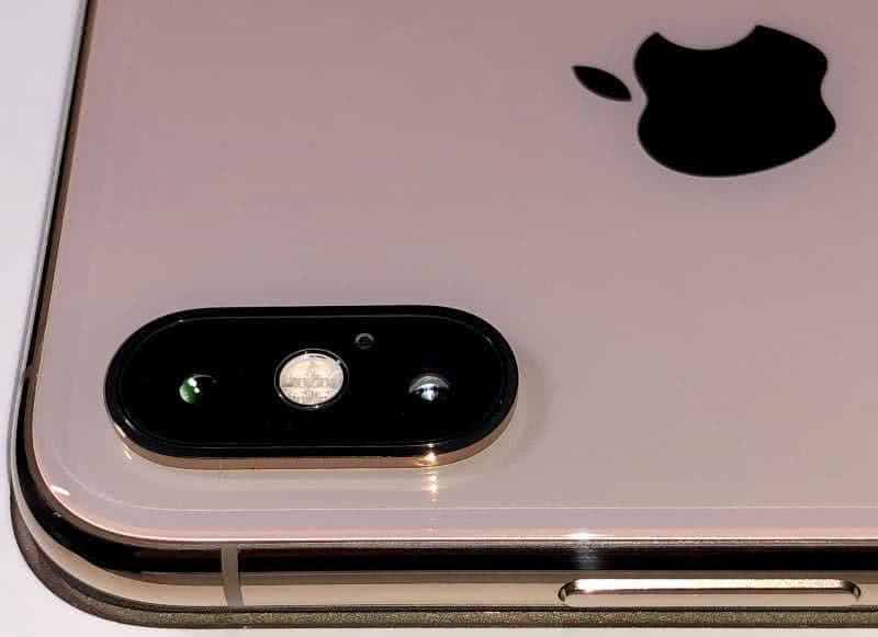 Bild 13: Apple iPhone Xs Hauptkamera